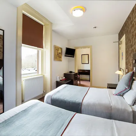 Victoria Park House 旅馆 *