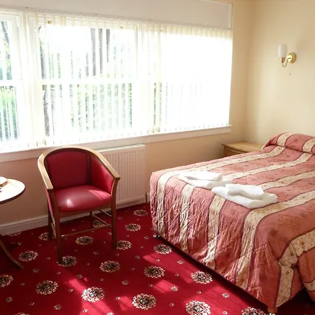 Cumberland Szálloda 3*
