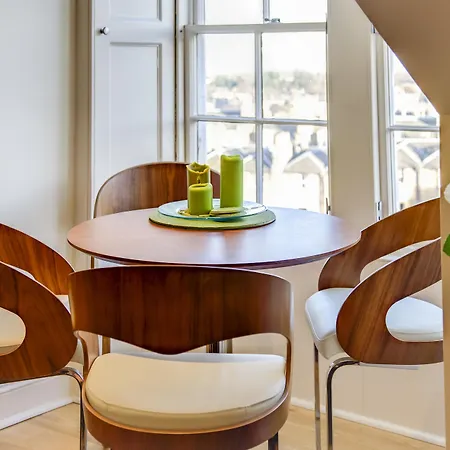Clarendon Luxury 4* Edynburg
