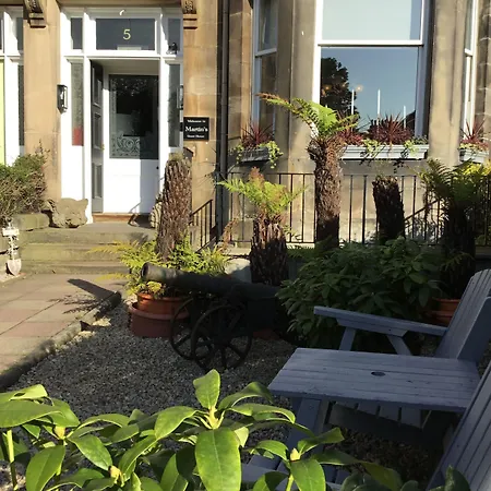 Martins Guest House Гостевой дом 3*