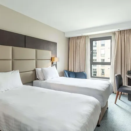 Mercure Haymarket 4*