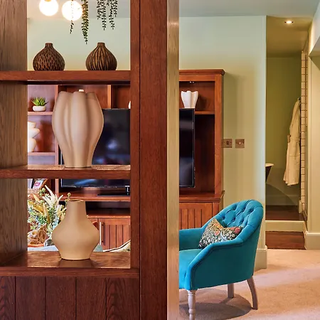 Du Vin Hotel 4*