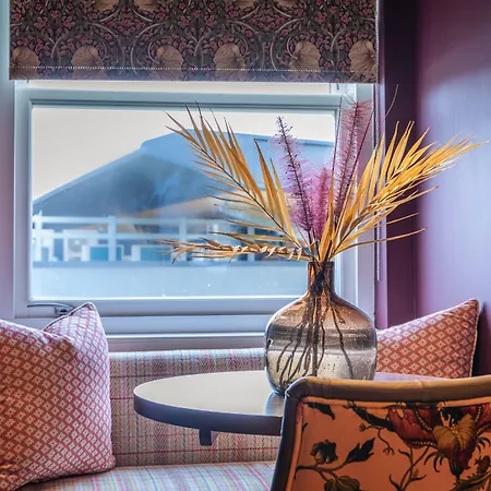 The Raeburn 4* Edinburgh