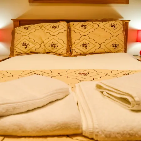 Edinburgh City Suites