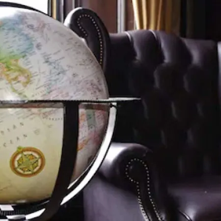 מלון The Parliament House 3*