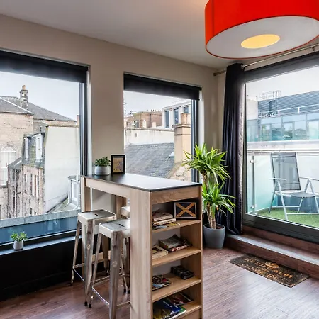 Code - The Loft, * Εδιμβούργο