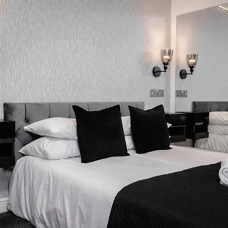 2bedroom With Steam Apartment Edinburgh