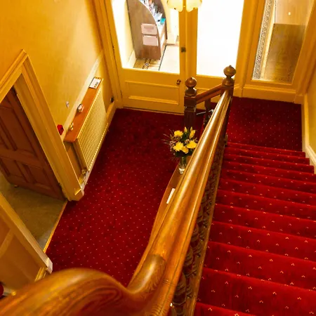 Arrandale 3* Edinburgh