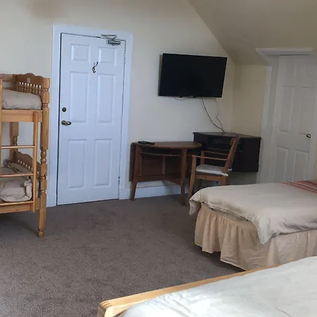 Pillars House Отель 3*