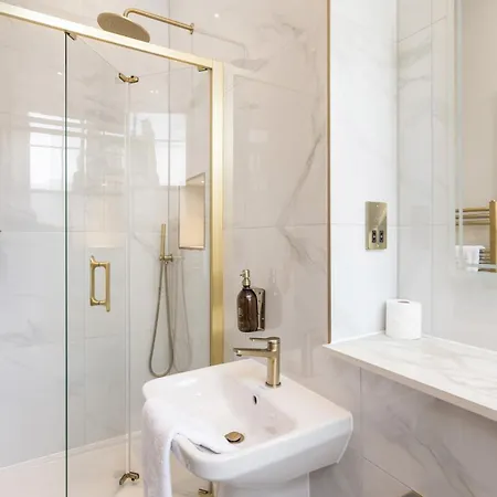 Prime 2 Bed شقة *