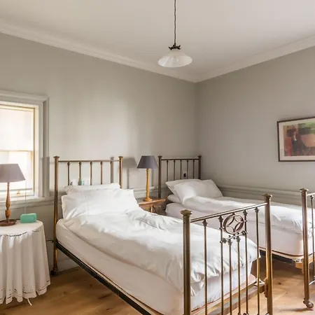 The Pavilion At Lamb's House