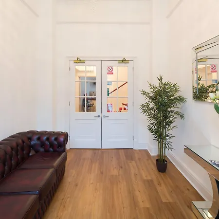 爱丁堡城堡公寓酒店 4* 爱丁堡