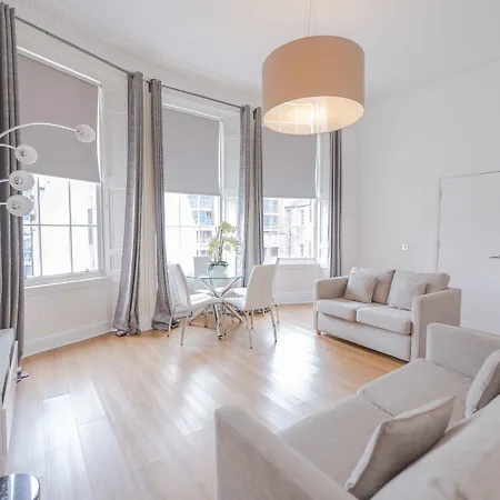 爱丁堡城堡公寓酒店 公寓式酒店 4*