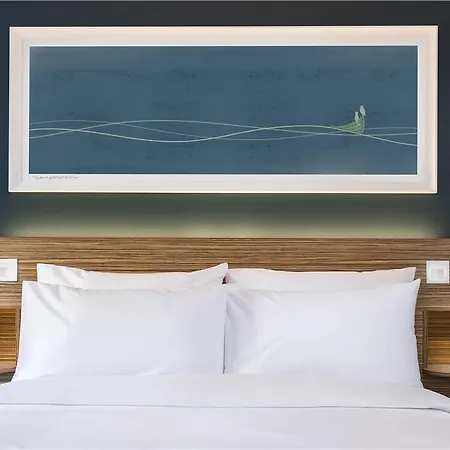 Travelodge Rose Street فندق إدنبرة