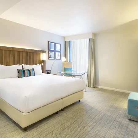 Courtyard By Marriott מלון 4*