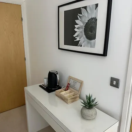 ホームステイ Pier House エディンバラ