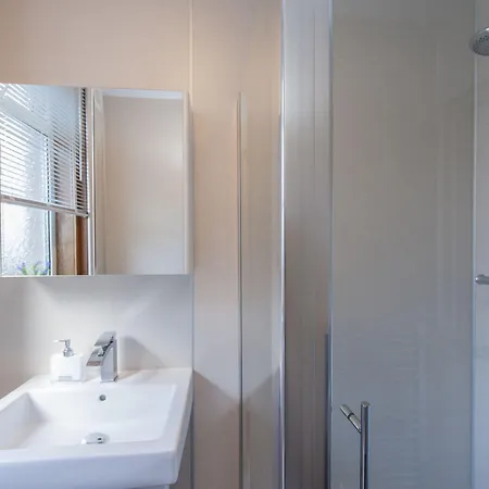 Montgomery - Stevensons * Edinburg