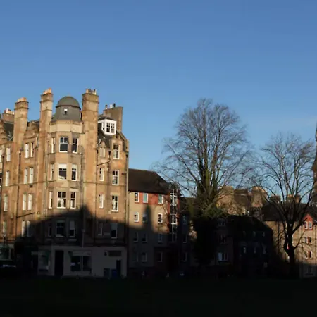 Traditional Oer The Meadows Apartament *