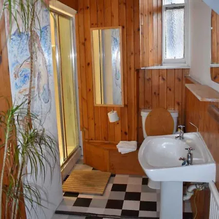 Traditional Oer The Meadows *