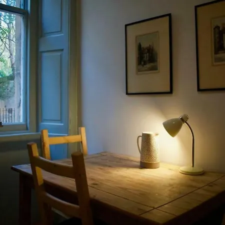 Appartement 3 Bedroom Next To Leafy Meadows Edinburgh