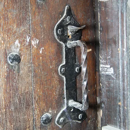 Aparthotel Abbey Apartments, At Holyrood