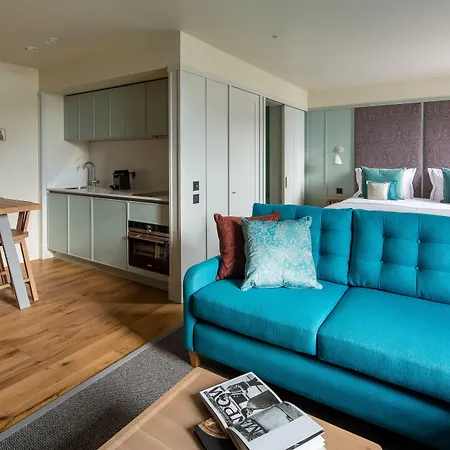 Abbey Apartments, At Holyrood