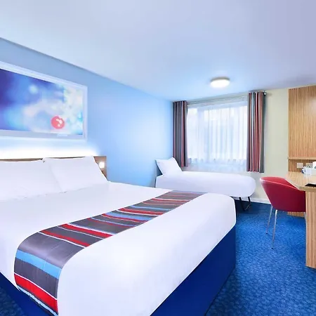 Travelodge Waterloo Place إدنبرة
