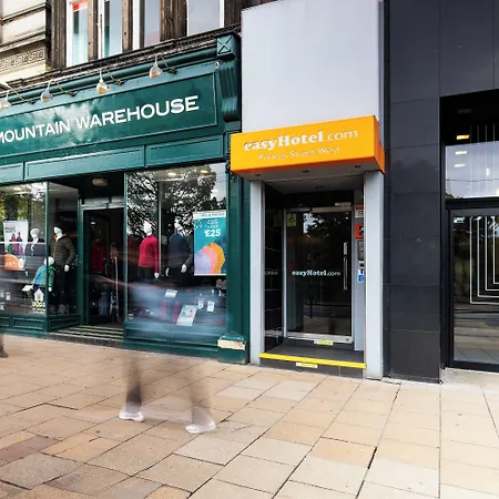 فندق Easyhotel 2*