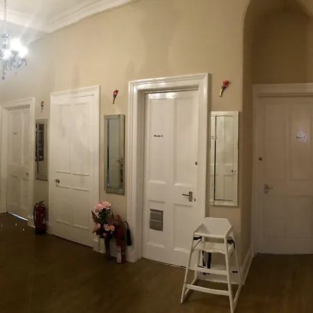 Bernard * Эдинбург