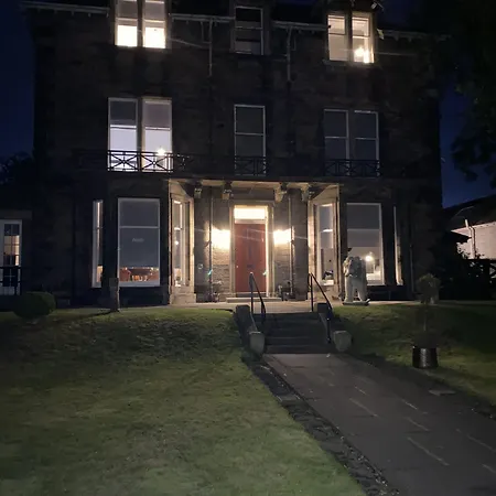 Hotell No6 West Coates 3*