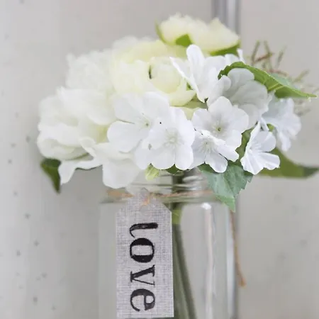 Stunning 2-bed In Daire