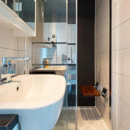 Charming Georgian - Steps To Tram & Centre Διαμέρισμα