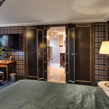 Hotell 100 Princes Street Edinburg