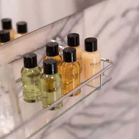 House Of Gods Royal Mile Hotel Edinburgh