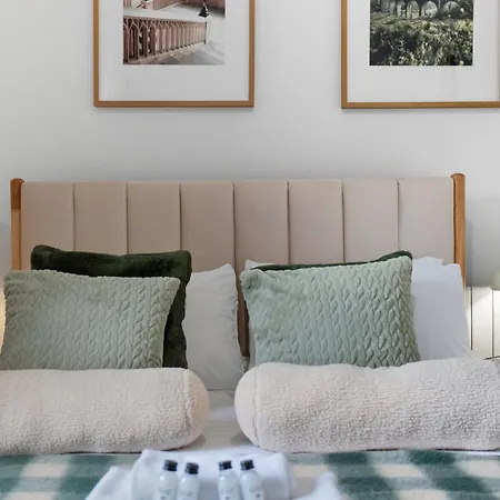 Stylish 1 Bed Centre 아파트 *