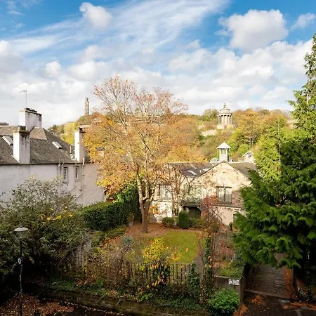 Appartement Two Double Bedroom On The Royal Mile