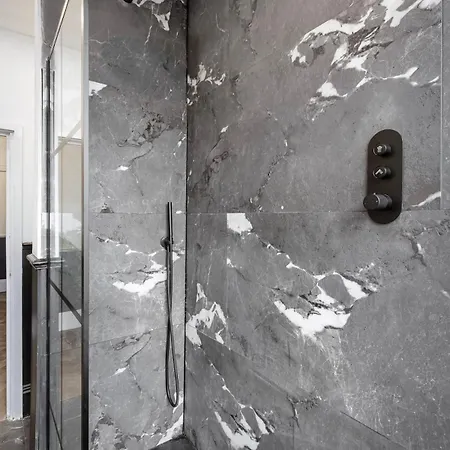Royalmile Luxe - Elegant 3br In Old Town Appartement Édimbourg
