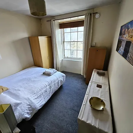 Charming 2bd Flat 10 Minutes To Castle شقة إدنبرة