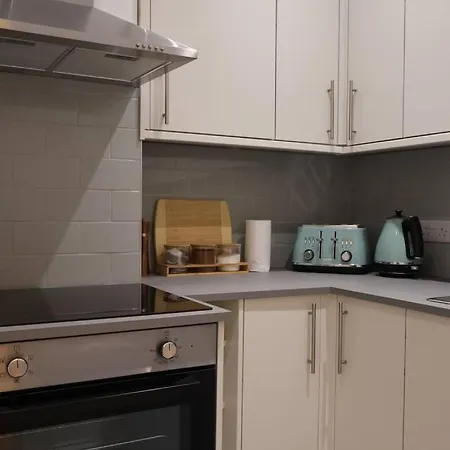 شقة Elegant 3br At Haymarket إدنبرة