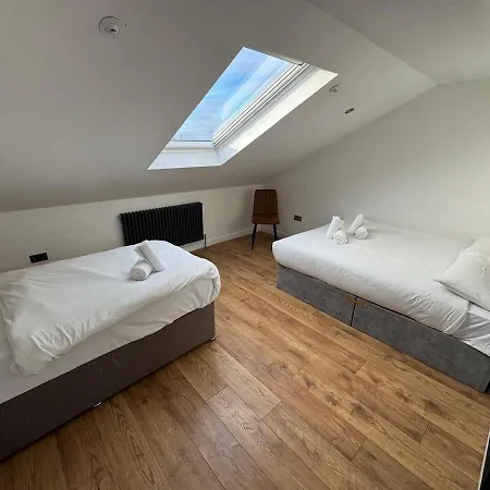 Oxford's Nest - 10 Guests 7 Beds 15' Centre Appartement