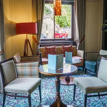 מלון The Parliament House 3*