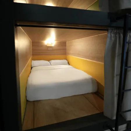 Revolver * 爱丁堡