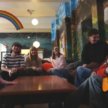 High Street - Over 18s Only, Backpackers Atmosphere (adults Only) * Edinburg