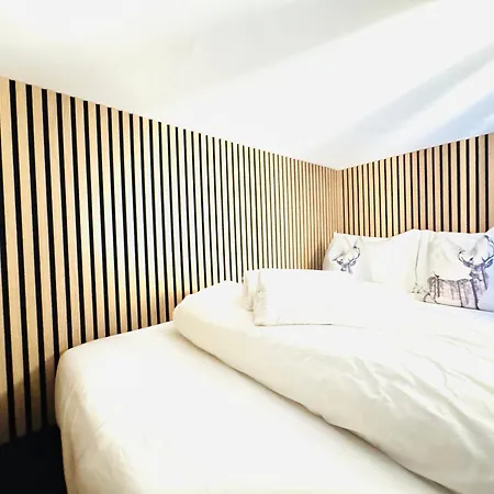 Centre Escape With Private Garden Appartement *