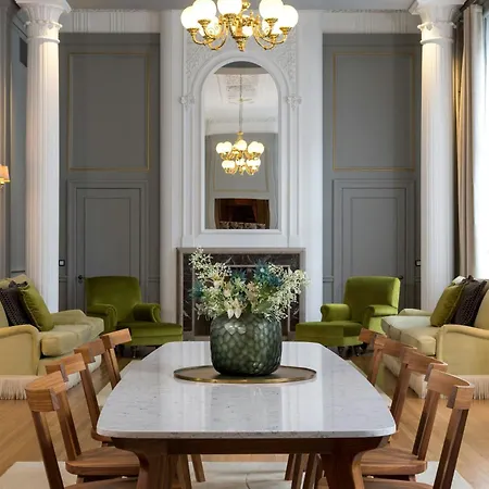 The Grand, A Luxury Collection Hotel, Апарт-отель 5*