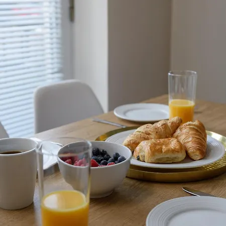 Modern 2 Bed With Parking Lejlighed Edinburgh