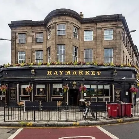 The Gardners In Centre With Parking * Edimburgo