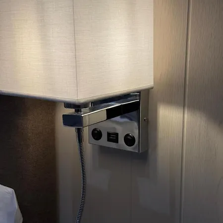 Ultra Modern, Stylish Next To Princes St إدنبرة