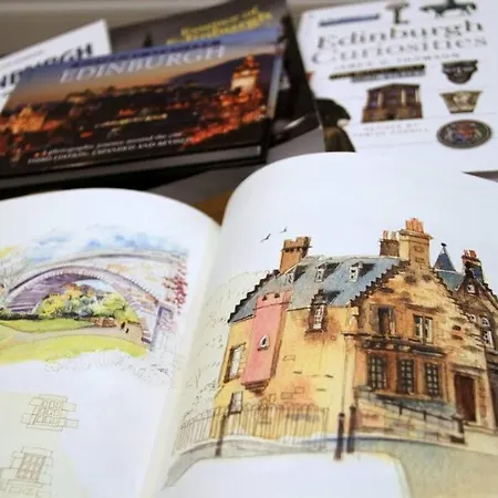 Upper Bow - Luxurious, Modern 1br Near Castle Daire