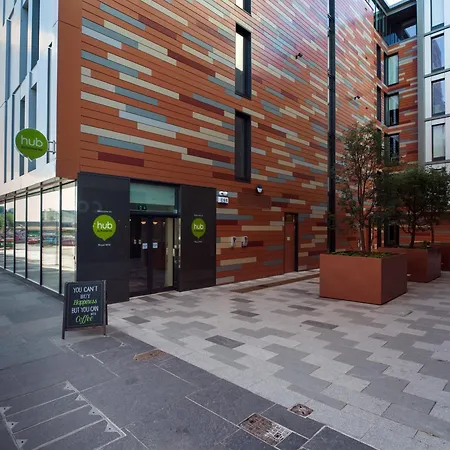 Hub Centre - Royal Mile Hotel
